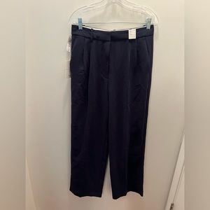 Aritzia BNWT Effortless Pants -Short Size 10 Admiral Blue